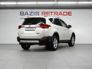 2013 Toyota RAV4 IV (XA40), белый, 1999000 рублей, вид 5