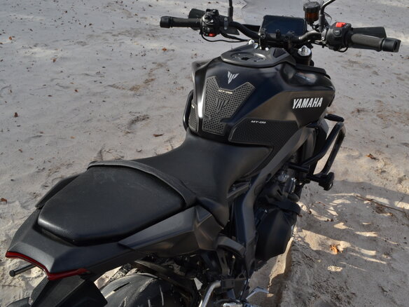 2025 Yamaha MT-09 (FZ-09), чёрный, 1380000 рублей - вид 20
