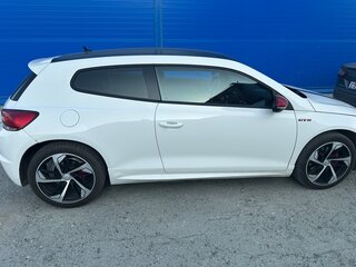 2013 Volkswagen Scirocco III, белый, 925000 рублей, вид 4