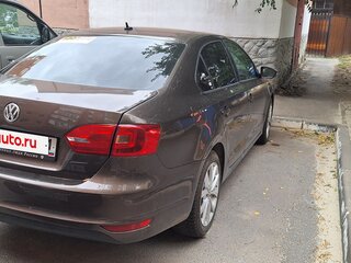 2012 Volkswagen Jetta VI, коричневый, 850000 рублей, вид 1