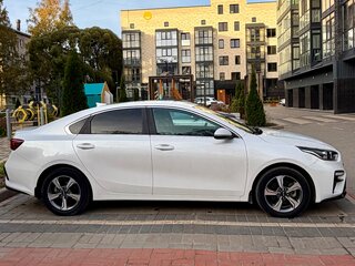 2019 Kia Cerato IV, белый, 1849000 рублей, вид 1
