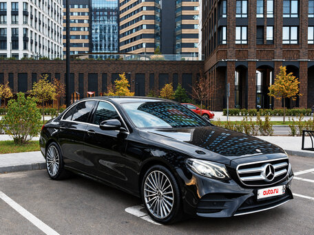 2019 Mercedes-Benz E-Класс 220 d V (W213, S213, C238), чёрный, вид 3