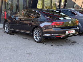 2020 Volkswagen Passat B8 Рестайлинг, серый, 3199999 рублей, вид 4