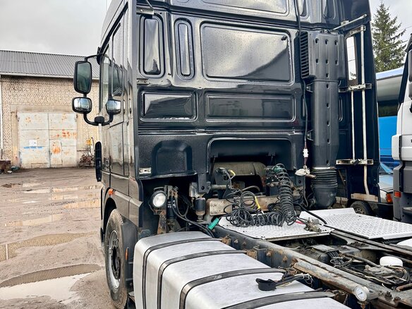 2008 DAF XF 105, чёрный, 2500000 рублей - вид 4