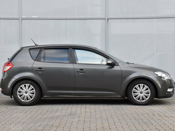 2011 Kia Ceed I Рестайлинг, серебристый - вид 3