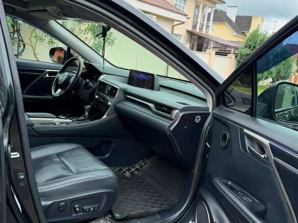 2019 Lexus RX 300 IV, чёрный, 3999000 рублей - вид 16