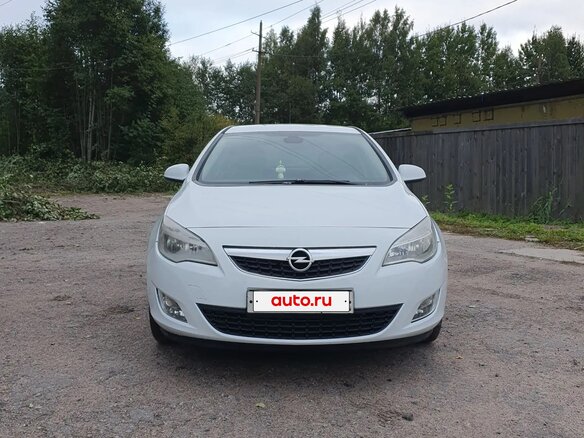 2011 Opel Astra J, белый, 550000 рублей - вид 1