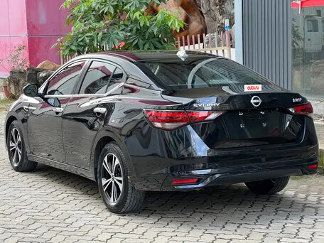 2023 Nissan Sylphy IV (B18) Рестайлинг, чёрный, 1660004 рублей, вид 4