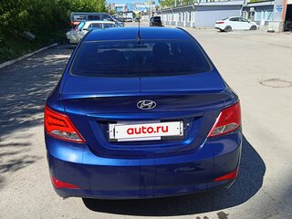 2015 Hyundai Solaris I Рестайлинг, синий, 770000 рублей, вид 4