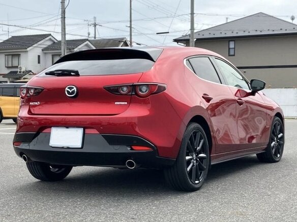 2022 Mazda 3 IV (BP), красный - вид 2