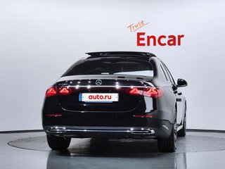 2025 Mercedes-Benz E-Класс 200 VI (W214, S214), чёрный, 6629000 рублей, вид 3