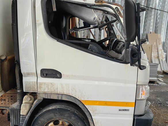 2020 Fuso (Mitsubishi) Canter, белый, 1400000 рублей - вид 2