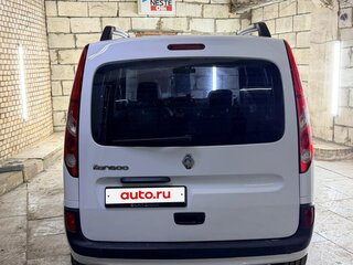 2012 Renault Kangoo II, белый, 750000 рублей, вид 4