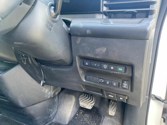 2023 Nissan Serena VI (C28), белый - вид 13