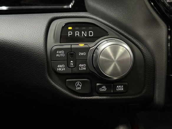 2025 Ram 1500 Crew Cab V Рестайлинг, синий, 8990000 рублей - вид 21