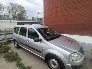 2017 Lada (ВАЗ) Largus I, серебристый, 480000 рублей, вид 2