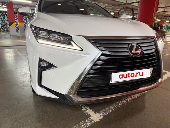 2017 Lexus RX 200t IV, белый - вид 10