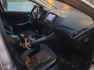 2011 Ford Focus III, серебристый, 420000 рублей, вид 1