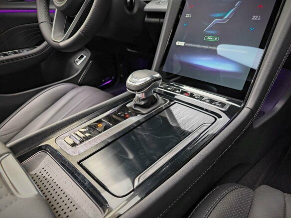 2025 Hongqi H5 II, чёрный, 4990000 рублей - вид 10