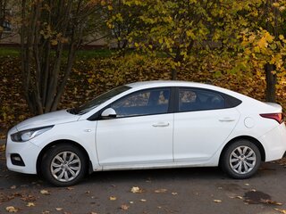 2019 Hyundai Solaris II, белый, 1350000 рублей, вид 3