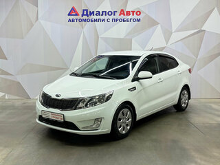 2013 Kia Rio 4-speed III, белый, 850000 рублей, вид 1