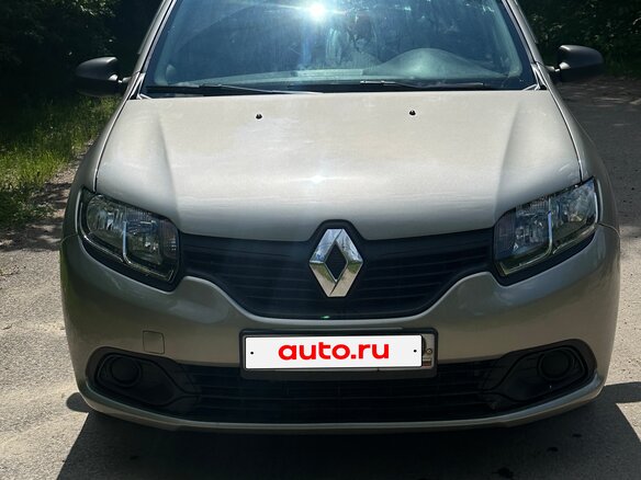 2018 Renault Logan II, бежевый, 650000 рублей - вид 2