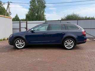 2017 Skoda Octavia Scout III (A7) Рестайлинг, синий, 1990000 рублей, вид 5