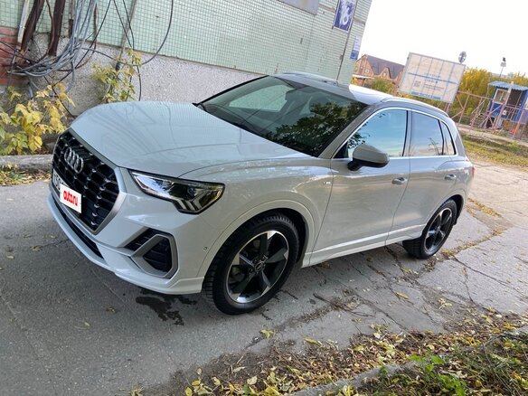 2021 Audi Q3 35 TFSI II (F3), белый, 3200000 рублей - вид 2