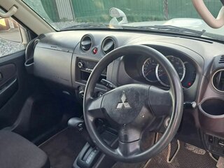 2008 Mitsubishi Pajero Mini II, серый, 569900 рублей, вид 5