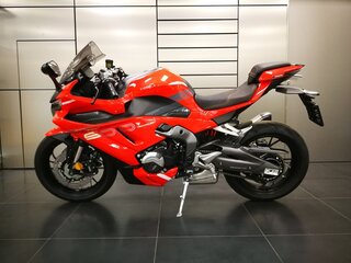 2026 Voge RR500S, красный, 687000 рублей, вид 4