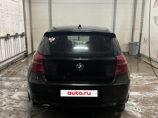 2007 BMW 1 серии 118i I (E81/E82/E87/E88) Рестайлинг, чёрный, 740000 рублей, вид 4