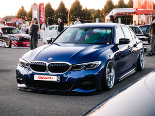 2019 BMW 3 серии 320i xDrive VII (G2x), синий, 4200000 рублей, вид 2