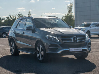2018 Mercedes-Benz GLE 350 d I (W166), серебристый, 3198000 рублей, вид 3