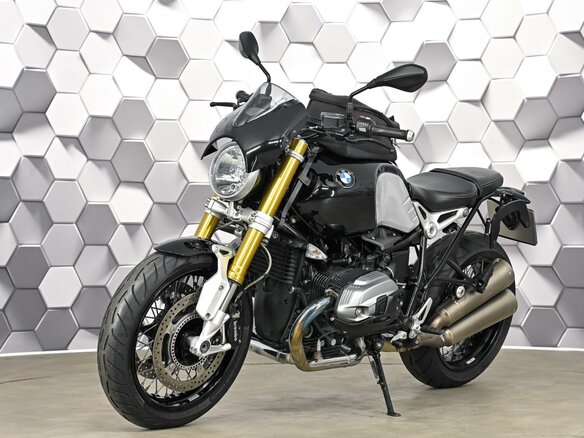 2015 BMW R Nine T, чёрный, 1019000 рублей - вид 1