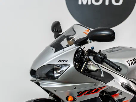 2000 Yamaha YZF-R6, серый, 399000 рублей, вид 5