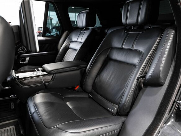2019 Land Rover Range Rover Long IV Рестайлинг, чёрный, 9100000 рублей - вид 2