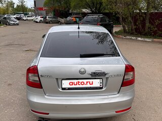 2011 Skoda Octavia II (A5) Рестайлинг, серебристый, 869000 рублей, вид 3
