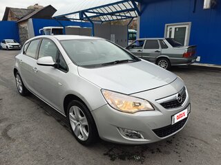 2011 Opel Astra J, серебристый, 570000 рублей, вид 3
