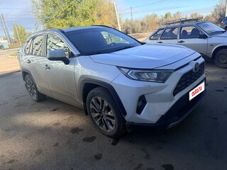 2019 Toyota RAV4 V (XA50), белый, 3200000 рублей, вид 2