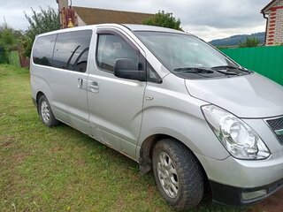 2009 Hyundai Grand Starex I, серебристый, 900000 рублей, вид 2