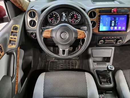 2011 Volkswagen Tiguan I, красный, 629000 рублей, вид 5