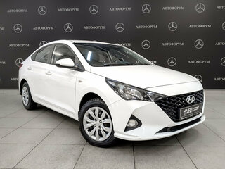 2022 Hyundai Solaris II Рестайлинг, белый, 1625000 рублей, вид 3