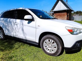2011 Mitsubishi ASX I, белый, 900000 рублей, вид 4