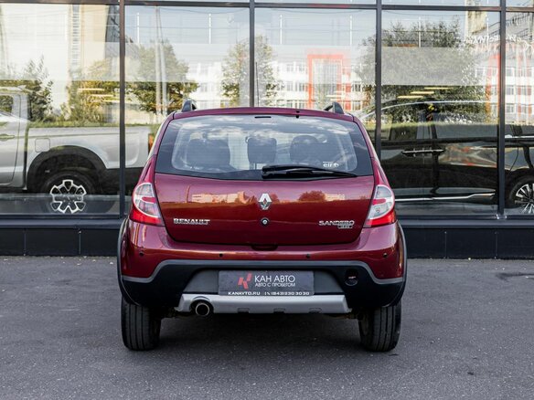 2012 Renault Sandero Stepway I, красный - вид 3