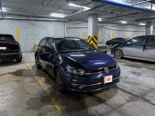 2017 Volkswagen Golf VII Рестайлинг, синий, 1580000 рублей, вид 3