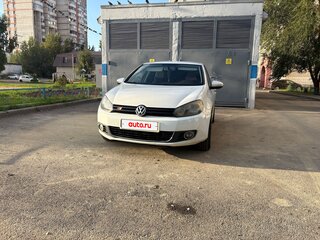 2010 Volkswagen Golf VI, белый, 690000 рублей, вид 2