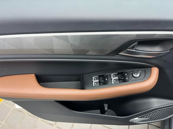2023 Geely Vision X6 Pro, белый, 1105000 рублей - вид 13