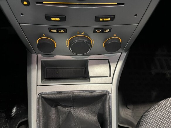 2013 Opel Astra H Рестайлинг, чёрный, 705000 рублей - вид 14