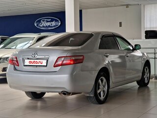 2006 Toyota Camry VI (XV40), серебристый, 635000 рублей, вид 4