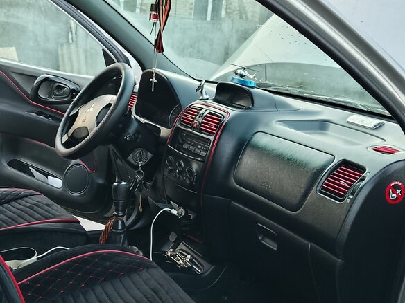 2004 Mitsubishi Space Star I Рестайлинг, серебристый, 370000 рублей - вид 7